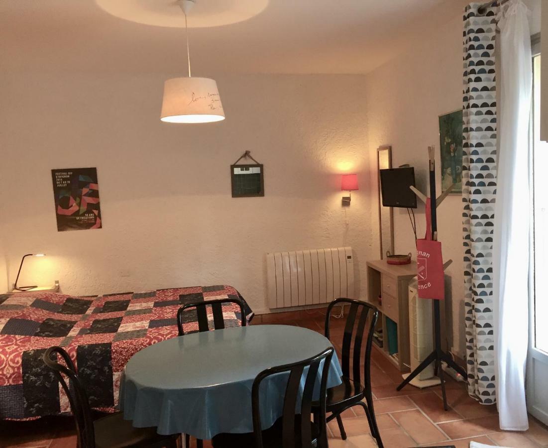 Les Volets Lavande Aubignan Exterior foto